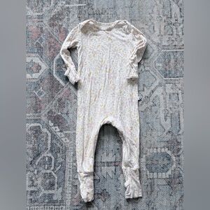 Gunamuna sleeper size 6-9m